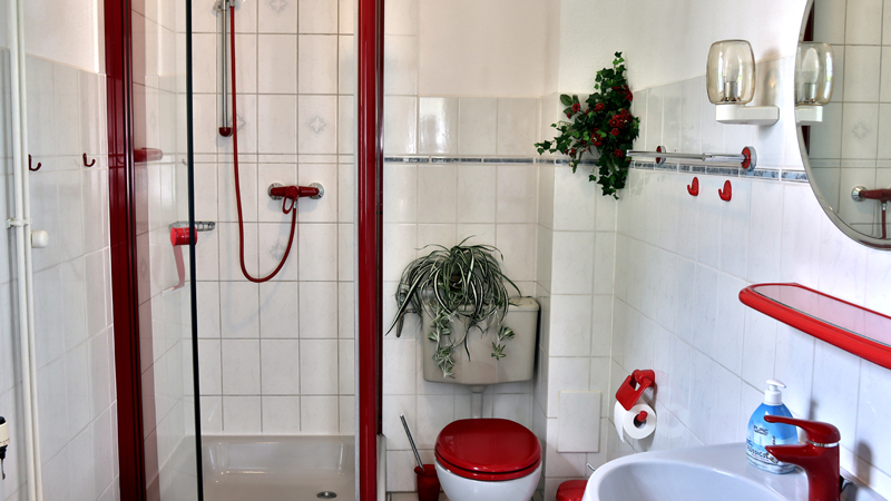 Unterkunft in Dresden - Blick in das Bad unseres Einzelzimmers